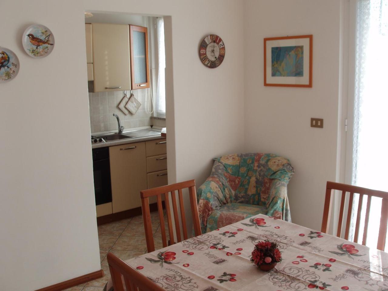 Agata Apartments Градо Экстерьер фото